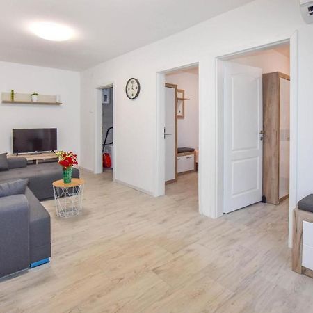 Suite Apartment Toni Poljana  Экстерьер фото