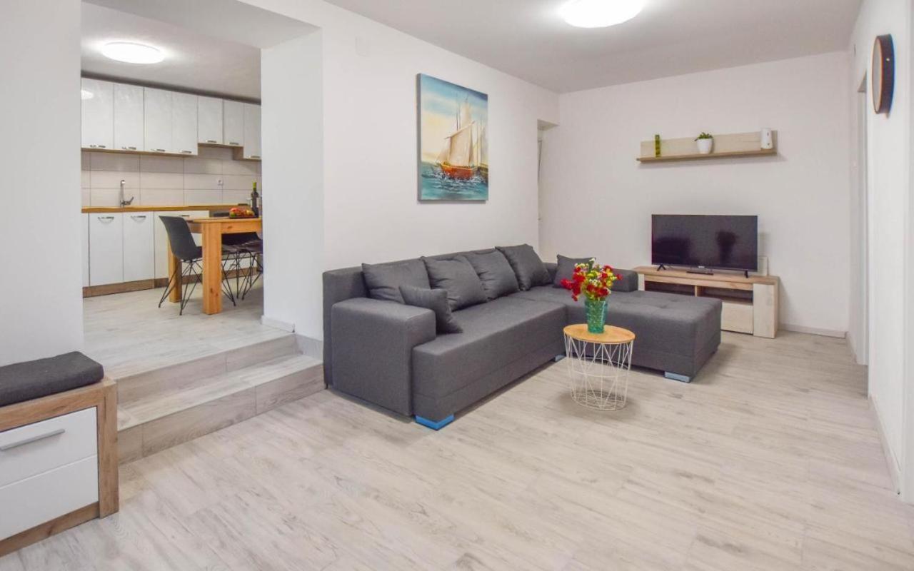 Suite Apartment Toni Poljana  Экстерьер фото
